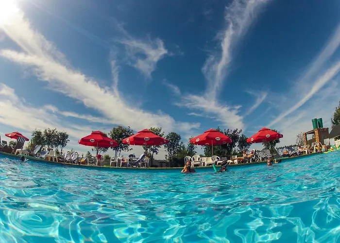 منتجع Magra Club *